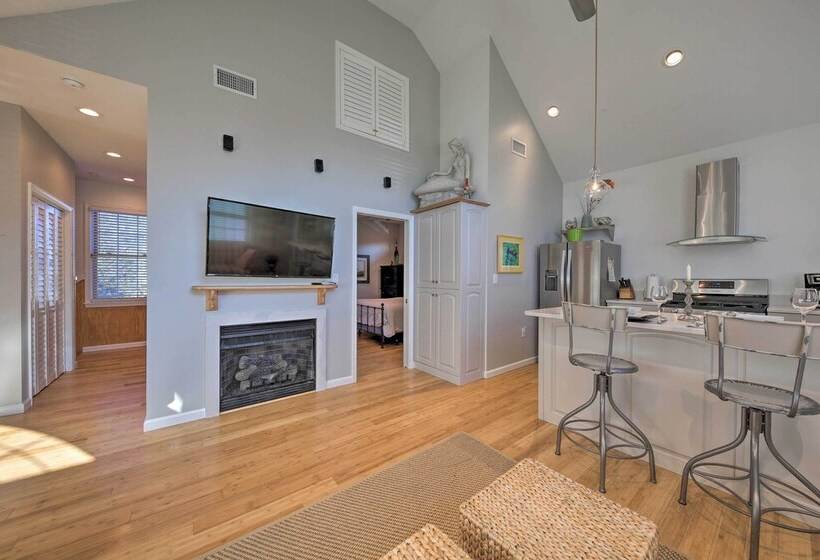 Seaside Cottage W/ Private Pier 3 Miles To Beach