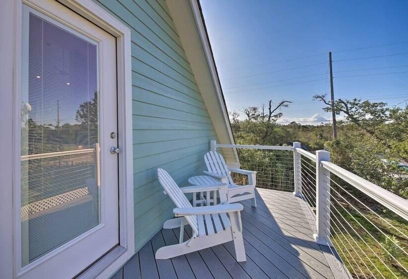 Seaside Cottage W/ Private Pier 3 Miles To Beach