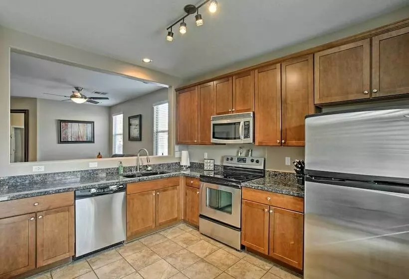 Dog Friendly Arizona Retreat W/ Patio & Grill!