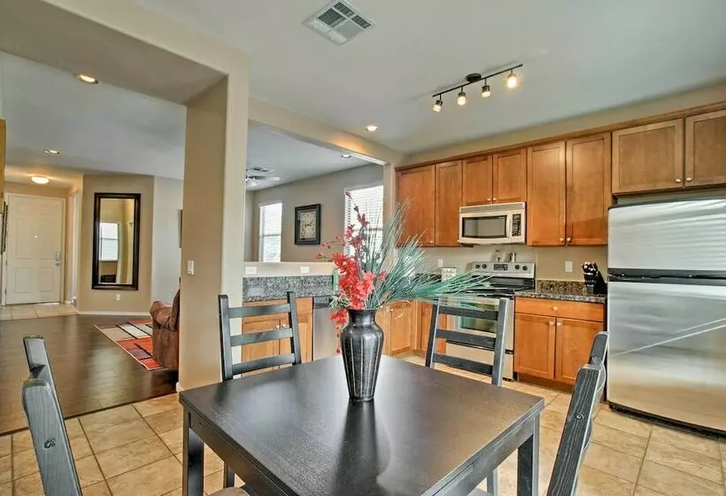 Dog Friendly Arizona Retreat W/ Patio & Grill!