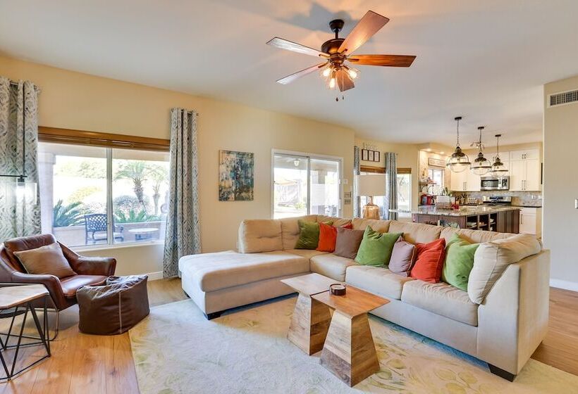 Cave Creek Getaway W/ Pool & Outdoor Kitchen!