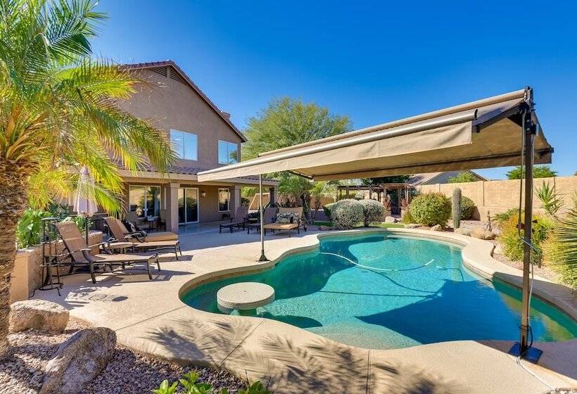Cave Creek Getaway W/ Pool & Outdoor Kitchen!