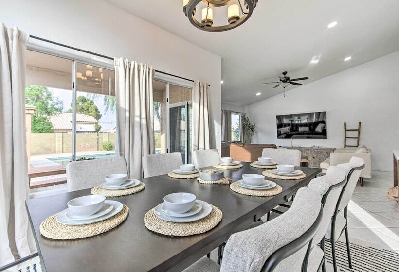 Beautiful Chandler Escape W/ Putting Green & Pool!