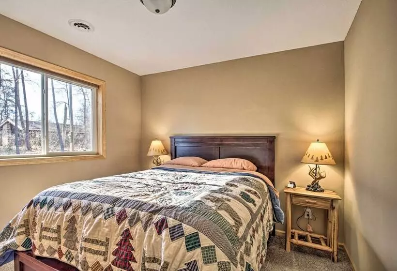 Breezy Point Cabin W/ Fire Pit   Walk To Lake