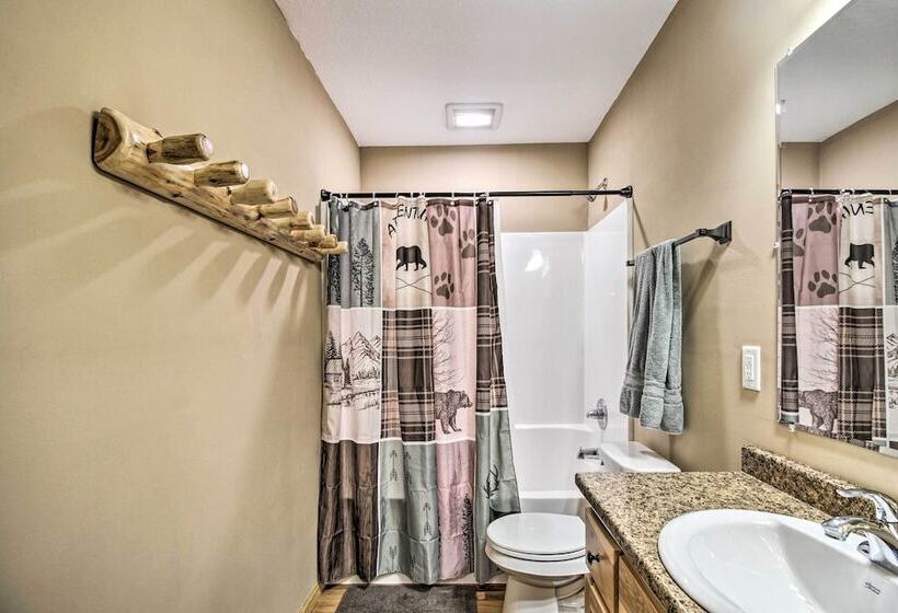 Breezy Point Cabin W/ Fire Pit Walk To Lake