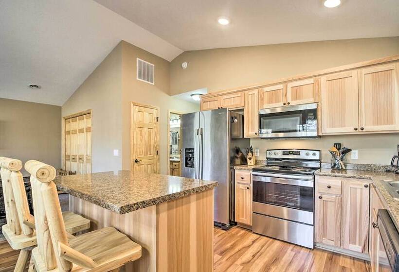 Breezy Point Cabin W/ Fire Pit Walk To Lake