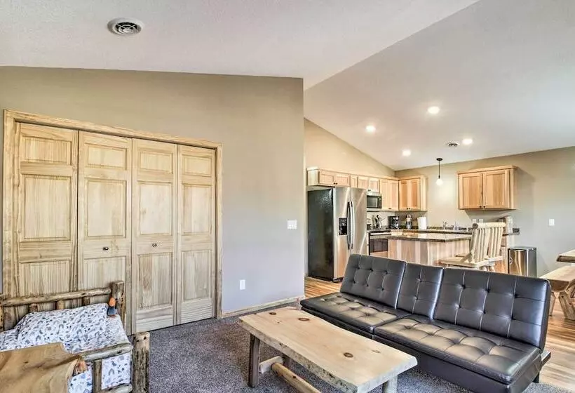 Breezy Point Cabin W/ Fire Pit   Walk To Lake