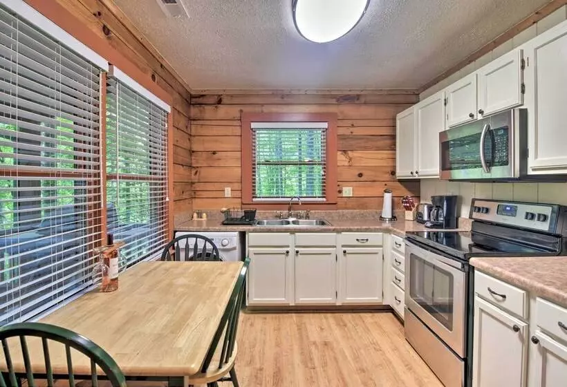 18 Mi To Smoky Mtn Natl Park: Clyde Cabin