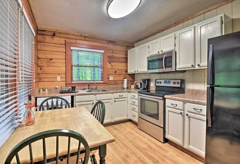 18 Mi To Smoky Mtn Natl Park: Clyde Cabin