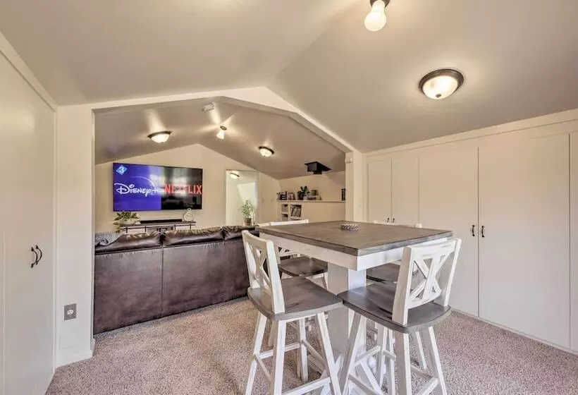 Family Home Near Kings & Sequoia National Parks!