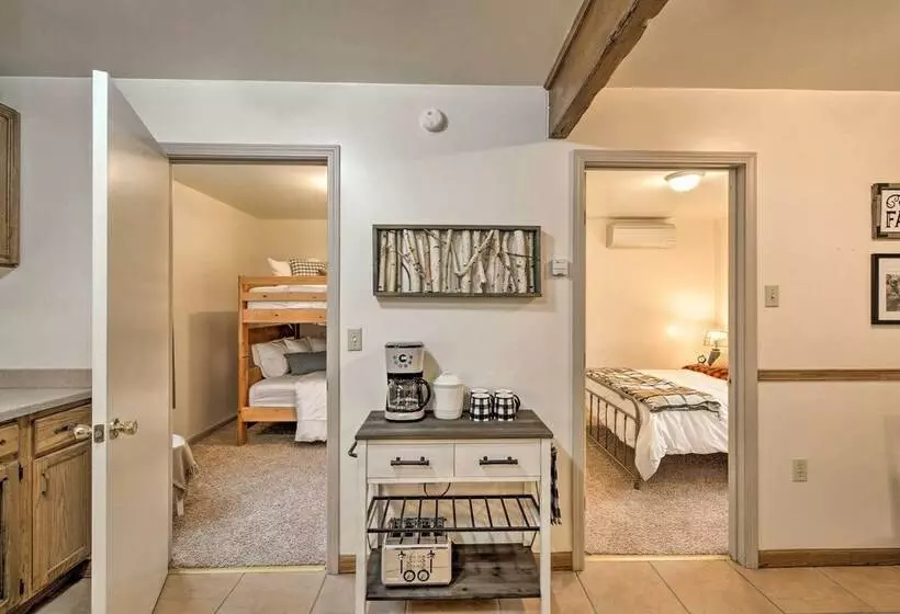 Family Home Near Kings & Sequoia National Parks!