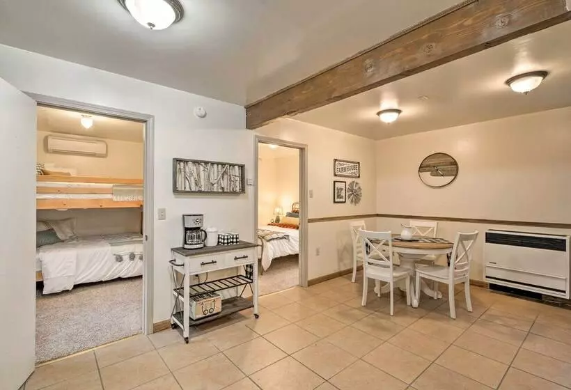 Family Home Near Kings & Sequoia National Parks!