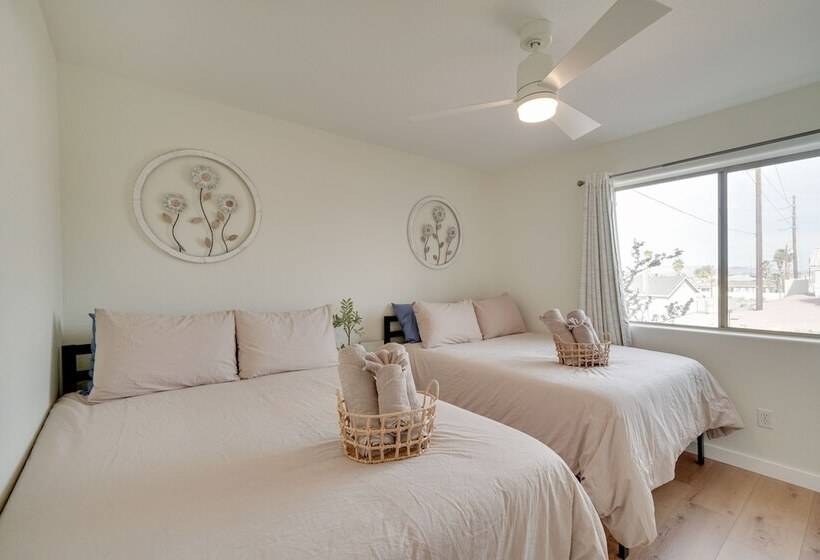 Lake Havasu Home W/ Fire Pit & Grill, 3 Mi To Lake