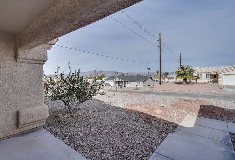 Lake Havasu Home W/ Fire Pit & Grill, 3 Mi To Lake