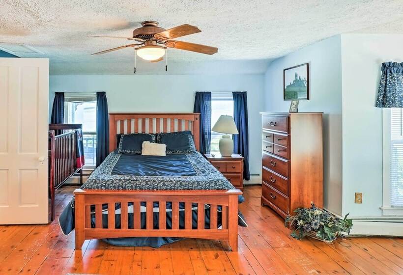 Finger Lakes Home W/ Sweeping Views And Sun Deck!