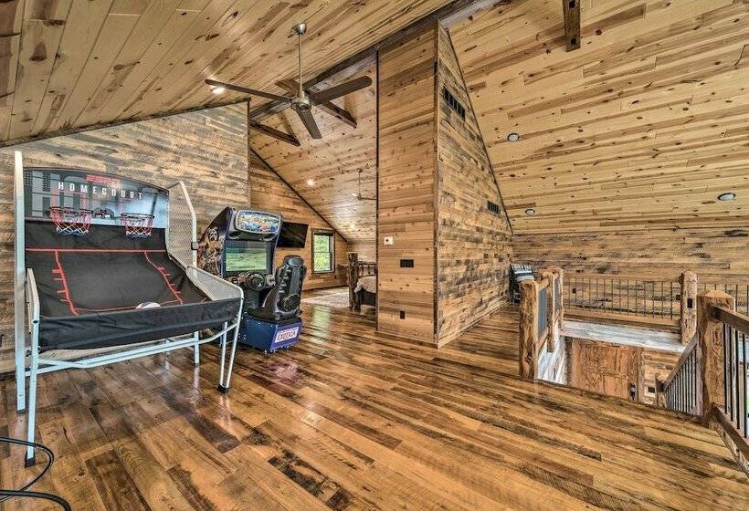 Galena Cabin W/ Wraparound Porch & Game Room!