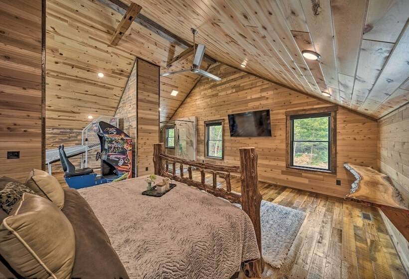 Galena Cabin W/ Wraparound Porch & Game Room!