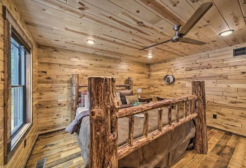 Galena Cabin W/ Wraparound Porch & Game Room!