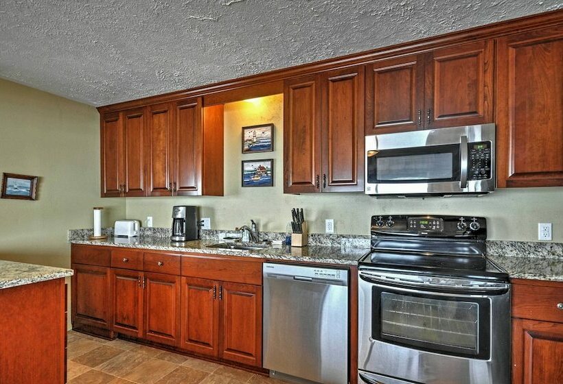 Grandma S House Charm + Depoe Bay Whale Watching