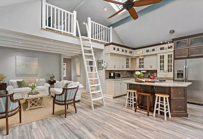 Guilford Carriage House At Granite Lodge!