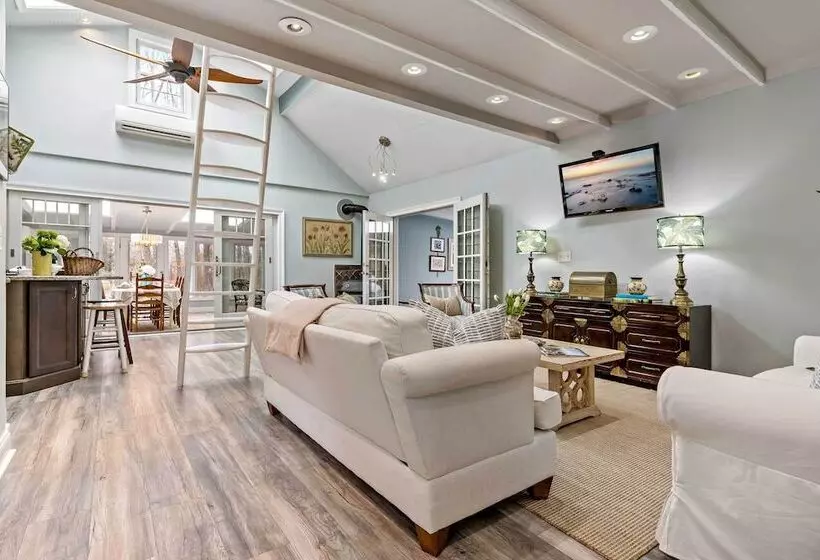 Guilford Carriage House At Granite Lodge!