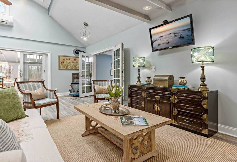 Guilford Carriage House At Granite Lodge!