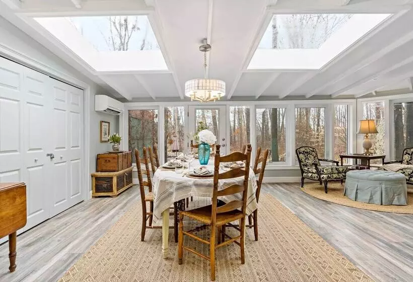 Guilford Carriage House At Granite Lodge!