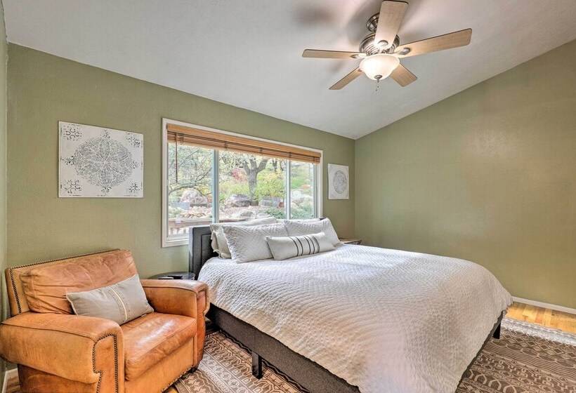 Prescott Home W/ Fireplace ~ 2 Mi To Downtown!