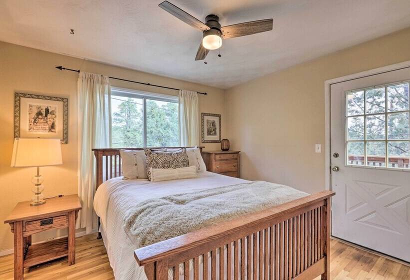 Prescott Home W/ Fireplace ~ 2 Mi To Downtown!