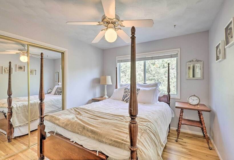 Prescott Home W/ Fireplace ~ 2 Mi To Downtown!