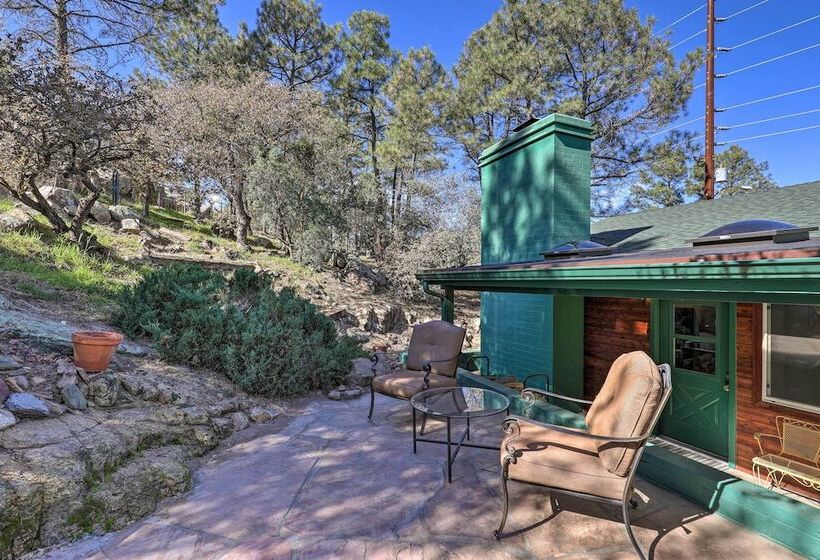 Prescott Home W/ Fireplace ~ 2 Mi To Downtown!