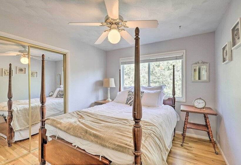 Prescott Home W/ Fireplace ~ 2 Mi To Downtown!