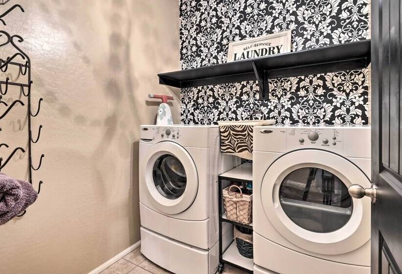 Maricopa Home W/ Swim Up Bar, Heated Pool & Slide