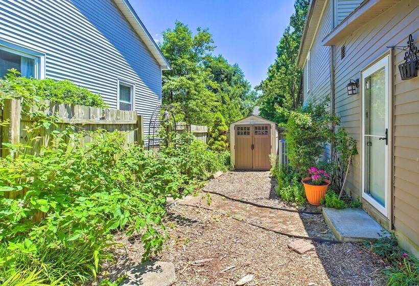 Lucy S Place  Elizabethtown Home W/ Fire Pit