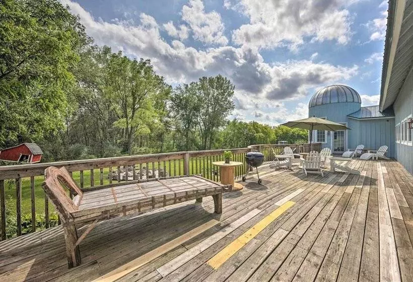 Luxe Barndominium W/ Home Gym, Theater, & More!