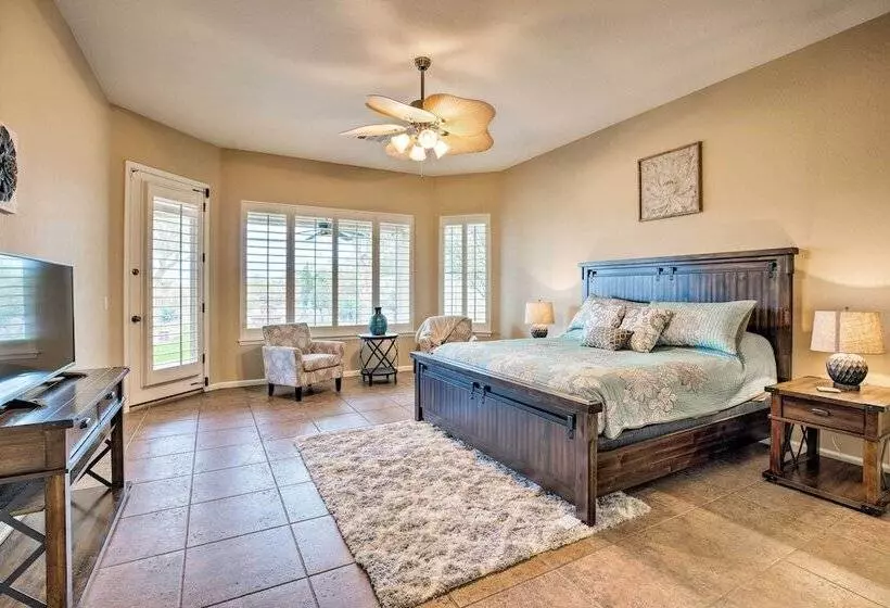 Luxury Sonoran Oasis: 11 Mi To Phoenix Raceway!