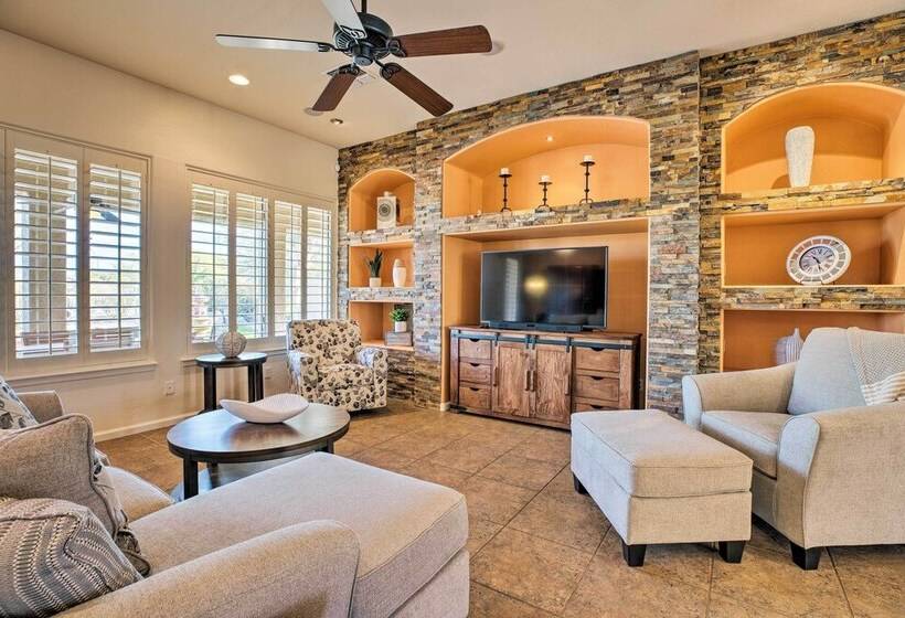 Luxury Sonoran Oasis: 11 Mi To Phoenix Raceway!