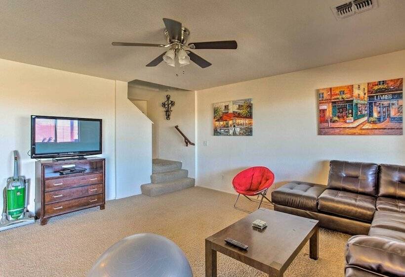 Maricopa House W/ Private Pool & Putting Green!