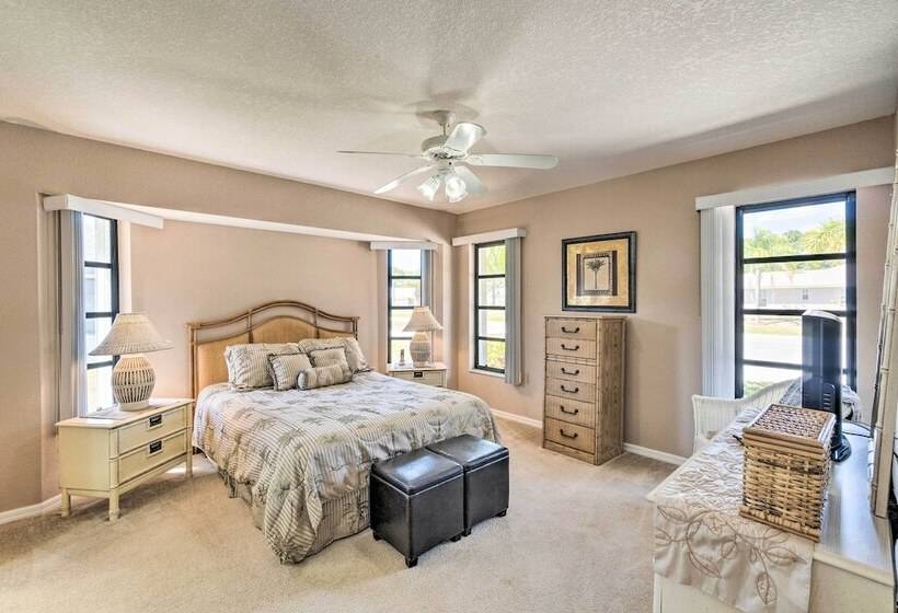 Modern House < 5 Miles To Port Charlotte Beach!