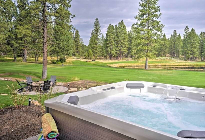 Mountain Base Lodge: 6 Miles To Downtown Bend