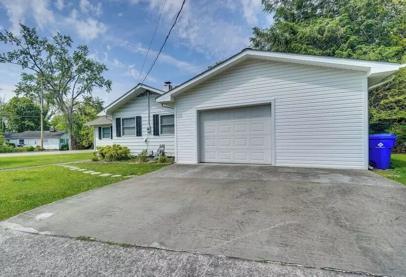 Oak Ridge Retreat W/ Porch < 1 Mi To Downtown