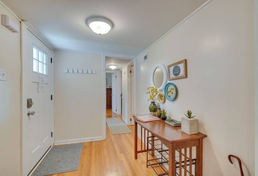 Oak Ridge Retreat W/ Porch < 1 Mi To Downtown