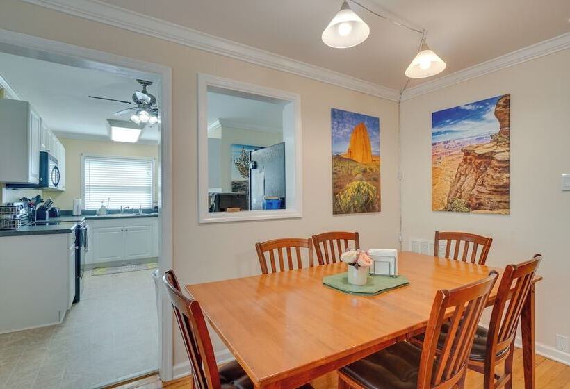 Oak Ridge Retreat W/ Porch < 1 Mi To Downtown