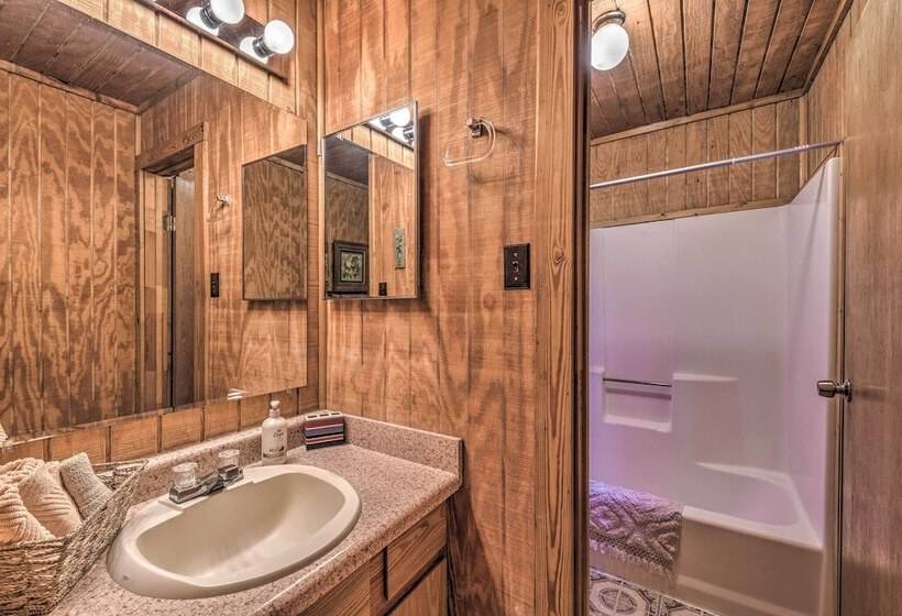 Peaceful & Private Cloudcroft Cabin With Deck!