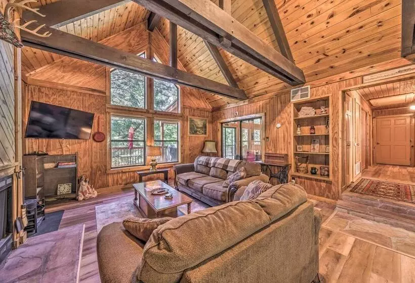 Peaceful & Private Cloudcroft Cabin With Deck!