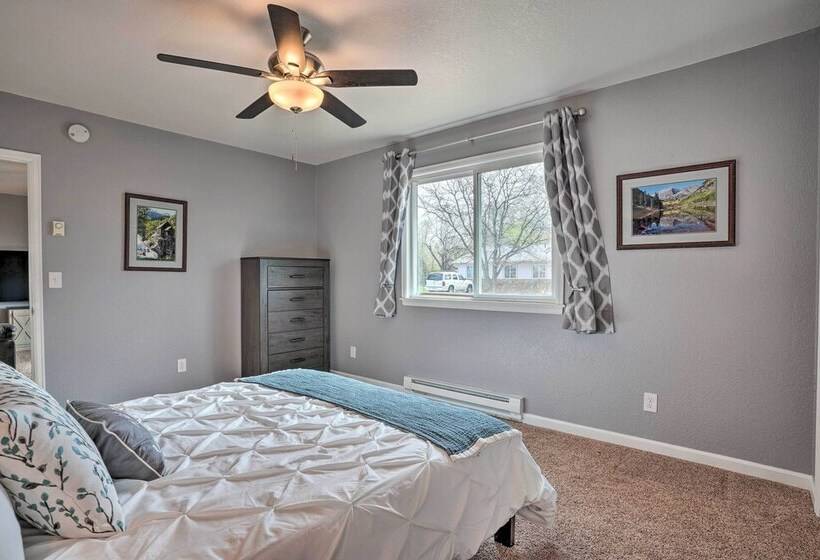 Pet Friendly Canon City Home W/ Fenced Yard!