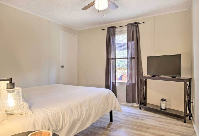 Pet Friendly Covington Home W/ Decks + Grill!