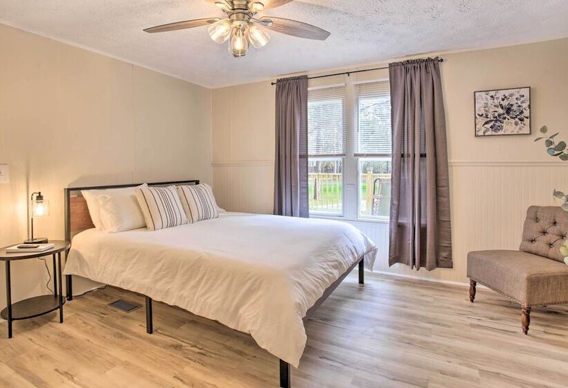 Pet Friendly Covington Home W/ Decks + Grill!