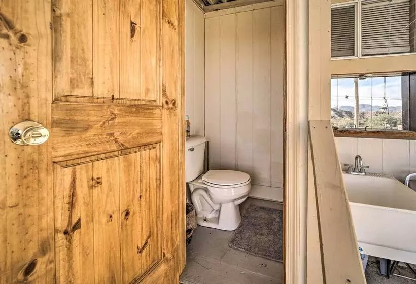 Roosevelt Retreat W/ Fire Pit ~ 3 Mi To Lake!