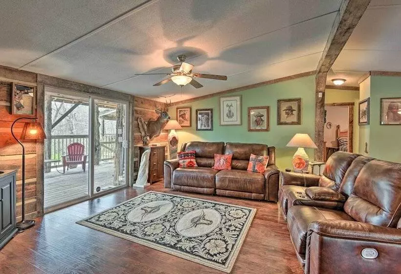 Rustic Tennessee Country Retreat On 2 Acres!